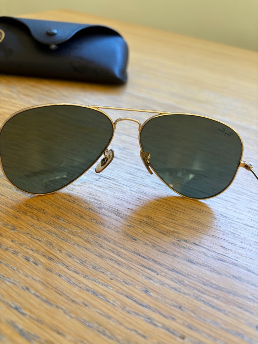 Ray-Ban aviator gold frame - Picture 3 of 8